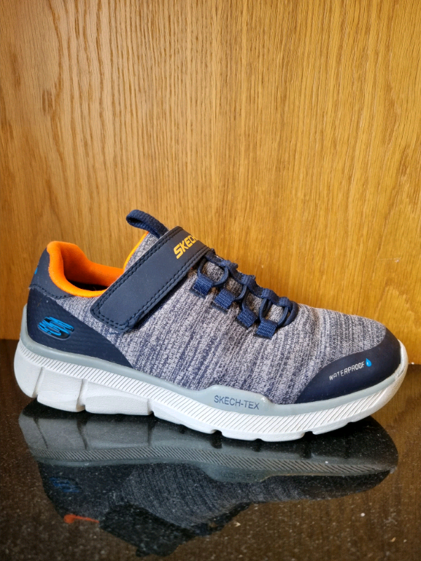 waterproof trainers size 3